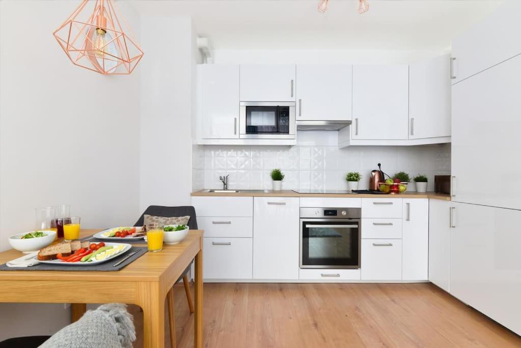 Laurel Bay Apartment Budapest Ngoại thất bức ảnh