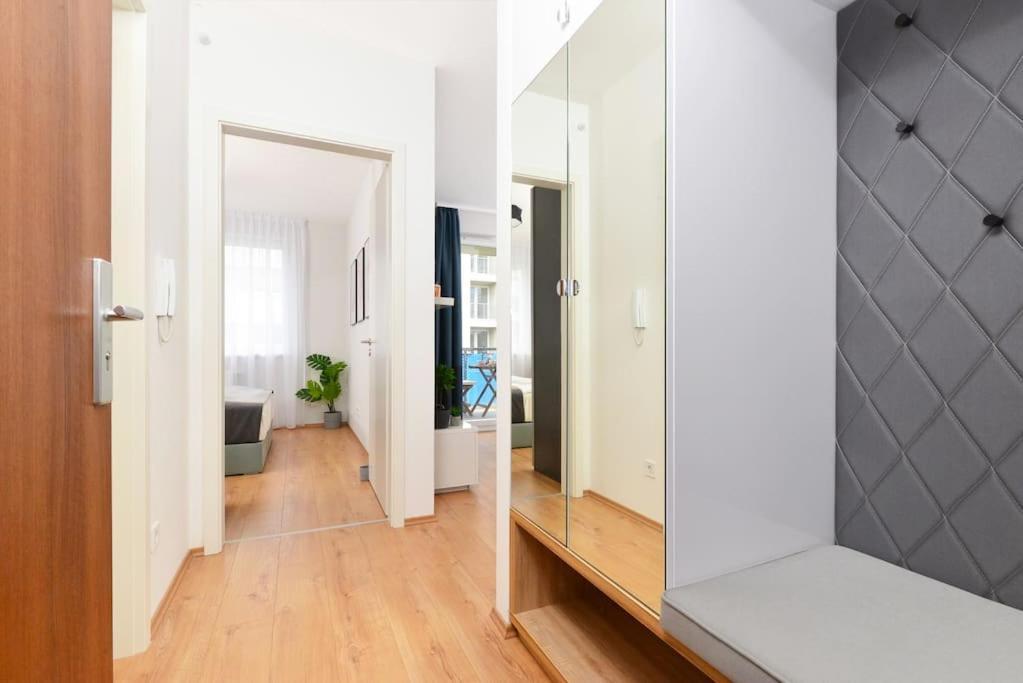 Laurel Bay Apartment Budapest Ngoại thất bức ảnh